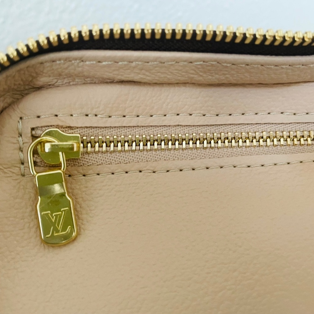 Louis Vuitton Nice BB Monogram - Picture 13 of 16
